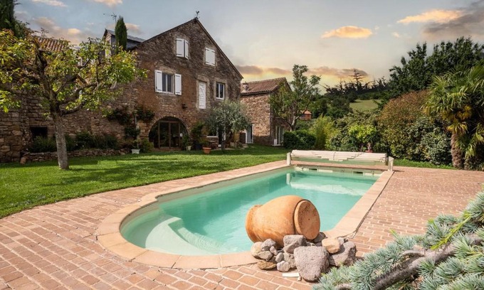 Verrieres Casa | Le Pailler Chambres D'hôtes Restaurant Gîte piscine & spa