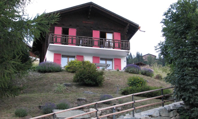 Verbier Chalet De Esquí | "Le Paradou": casa de campo familiar (3 habitaciones 1 baño)