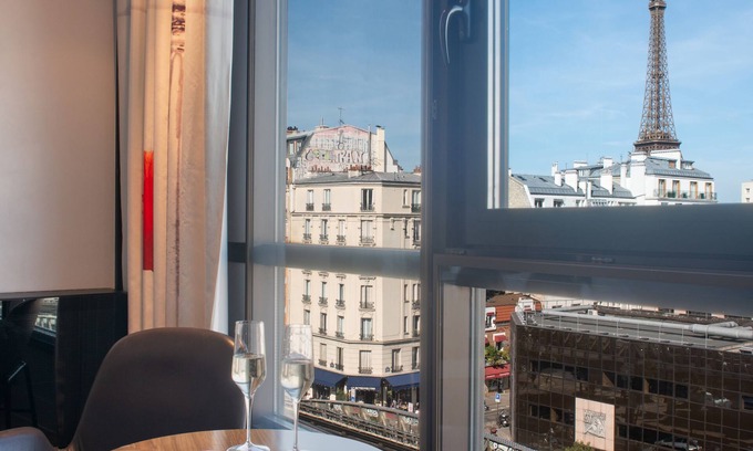 Grenelle Hotel | Le Parisis Paris Tour Eiffel