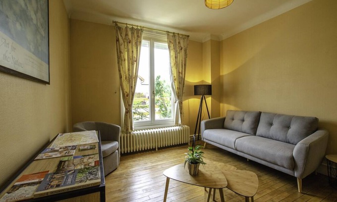 Saint-Julien-les-Villas Apartamento | Le Petit Jardin Sancéen