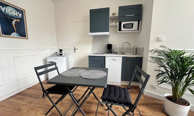 Vieux Vichy Apartamento | Le petit Albert Vichy -studio design hyper center
