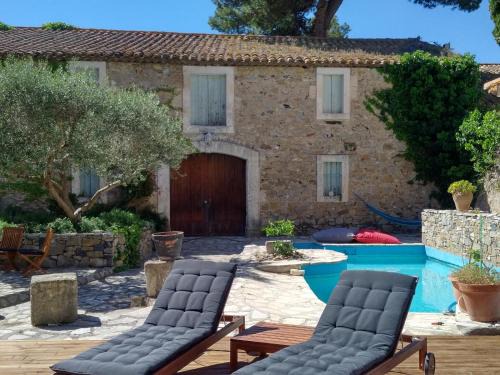 Ginestas Casa | Le petit château de vacances