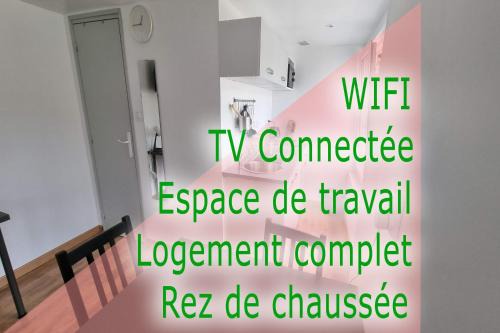 Avesnes-sur-Helpe Apartamento | Le petit Château Avesnois - Studio en rez-de-chaussée