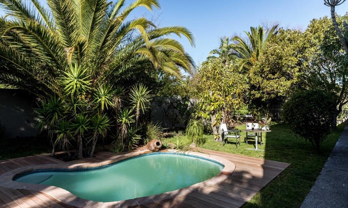 Durbanville Casa | Le Petit Chateau Guest House