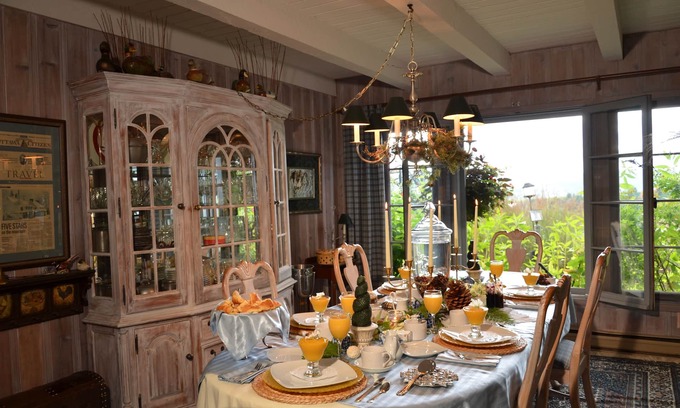 Saint-Sauveur Cama Y Desayuno | Le Petit Clocher Gîte Touristique B&B