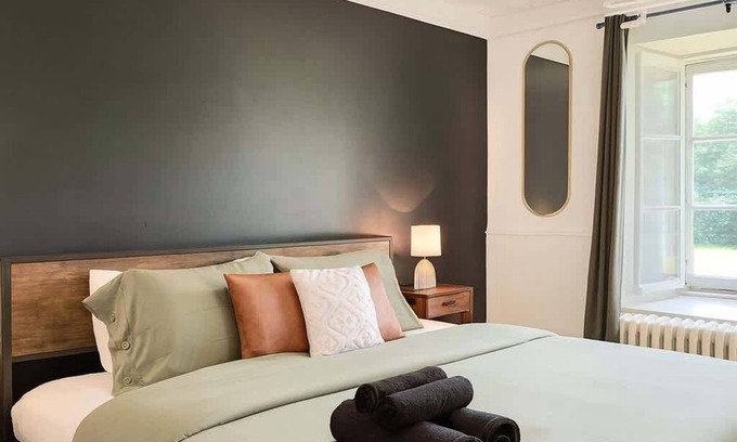 Quartier 5-4 Apartamento | Le petit d'Antan Parking 10 min from the center