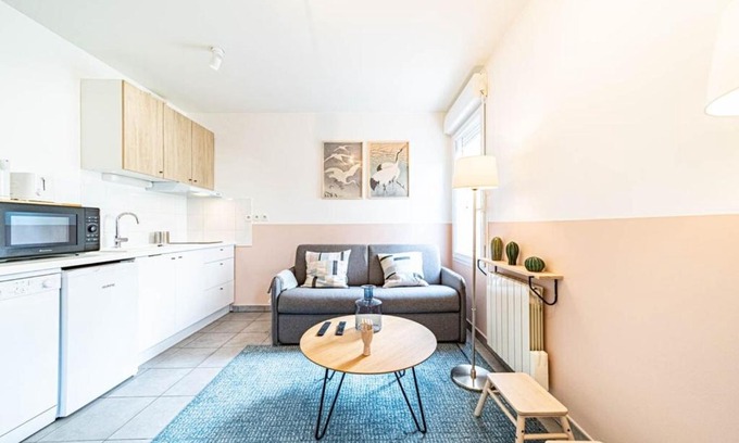 Vaise Apartamento | Le petit Montel- studio avec garage-métro Valmy
