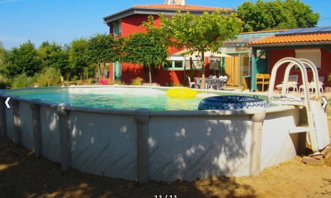 Estibeaux Casa | Le Pied à Terre – Cosy Holiday Home with Pool and Pyrenees View in Estibeaux