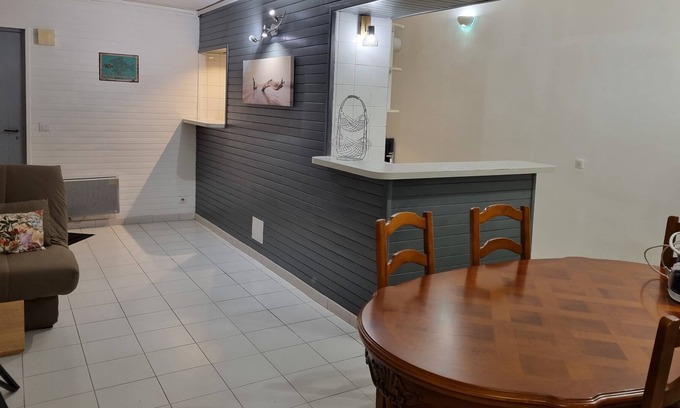 Claira Casa | The Pitaya 15 minutes from the beaches