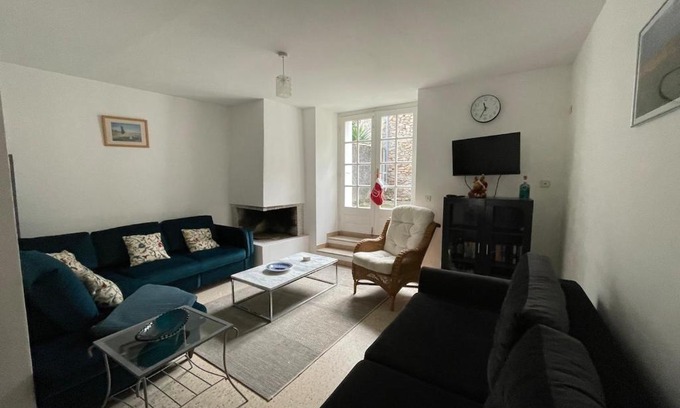Alzonne Casa | Le Plo - Gîte en centre village