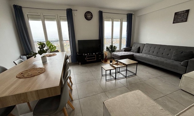Oasis - Maroc Apartamento | Le Podium - 9pers - Circuit Bugatti - Rêve au Mans