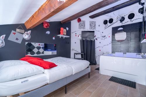 La Capelette Apartamento | Le Poker Love Jacuzzi