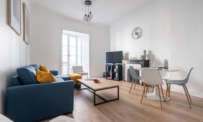 Graslin - Commerce Apartamento | Le Puits d'Argent - Spacieux T2 au Coeur de Nantes