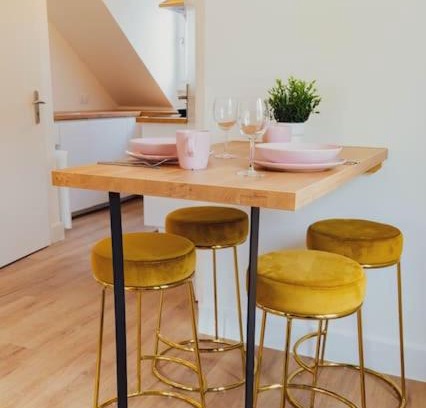 Schiltigheim Apartamento | Le reflet chic - 2 pièces neuf - quartier calme à 5 min de Strasbourg