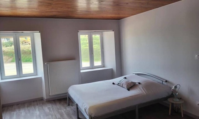 Grazac Apartamento | Le Refuge, as close as you can get to France's longest Himalayan footbridge.