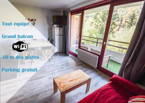 Saint-Jean-dʼAulps Apartamento | Le Relai S31 - Grand et lumineux studio avec coin montagne 4-6 pers, tout équipé, avec WIFI, à 30m des pistes avec un grand balcon, DRAPS NON COMPRIS