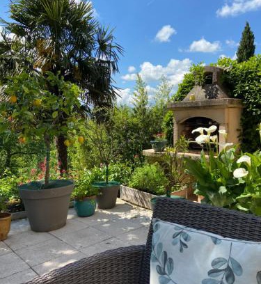 Francheville Cama Y Desayuno | Le Relais des Malettes Chambres d'hôtes B&B
