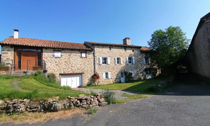 Anglards-de-Saint-Flour Casa | Le Relais de Garabit