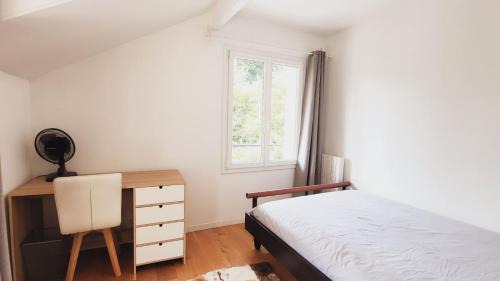 Le Plessis-Robinson Apartamento | Le RivetStud à 20 min Paris