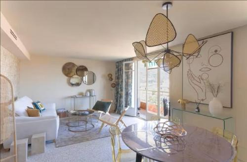 Carnot Apartamento | LE ROCHER avec terrasse et vue mer, près du centre-ville