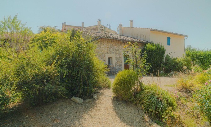 Mirabel-et-Blacons Casa | Le saule - les gîtes du bruchet
