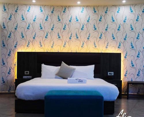 Batroun Complejo | Le Six Hotel And Resort