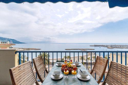 Menton Apartamento | LE SOLEIA - Spacious 3P - Beachfront - Parking