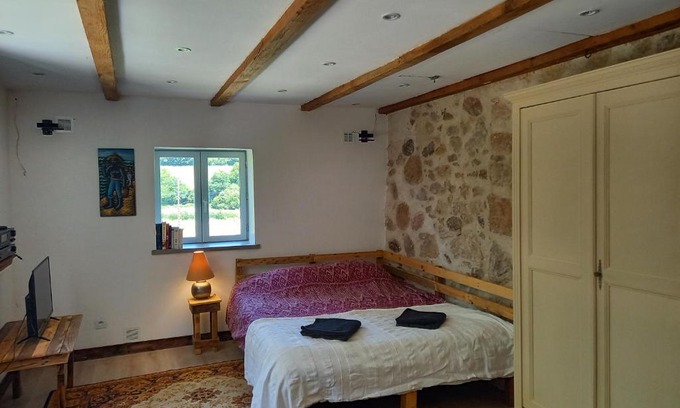 Cussy-en-Morvan Cama Y Desayuno | Le Studio du Crot Noir