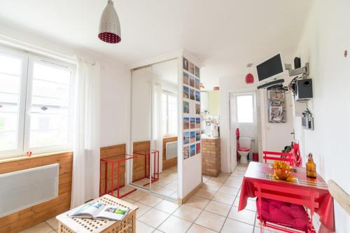 Vieux-Boucau-les-Bains Apartamento | Le Studio Rouge de la Gare