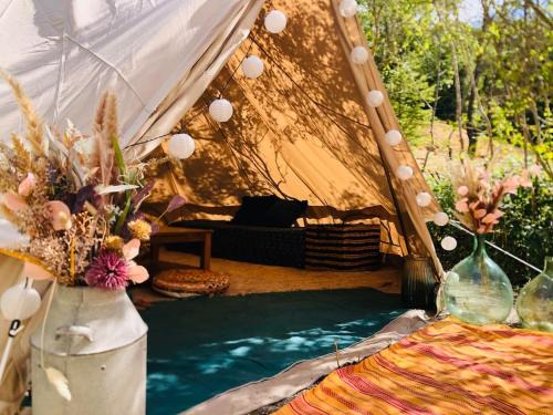 Valensole Otro | Le tipi de la vallée ensoleillée, Terra Luna Valensole