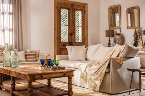Gaitanion Casa | Le tresor de Marie - Charming Traditional Retreat, by ZanteWize