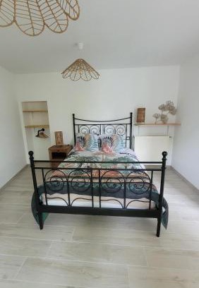 Guerard Apartamento | Le Truc en plus, accessibles PMR, appartement 45 m2 mitoyen dans une maison avec un autre appartement