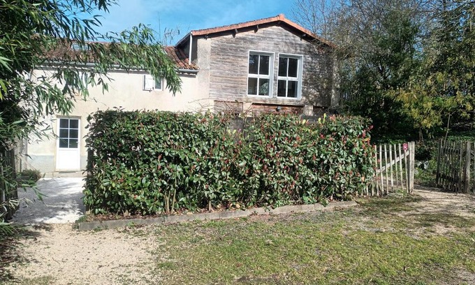 La Foret-sur-Sevre Casa | Le Verger - Gite 8 personnes en campagne et rivière By Primo