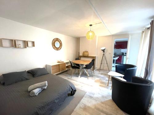 Besancon Old Town Apartamento | Le Victor Hugo