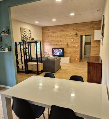 Novillard Apartamento | Le vinaurol