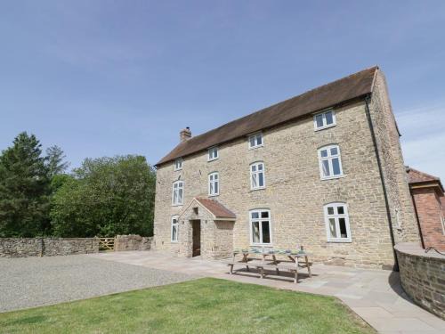 Clows Top Casa | Lea Farm House