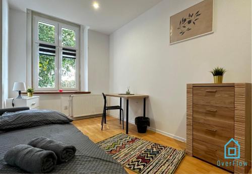 Oliwa Casa | Leaf Room - 20 Minutes to Gdańsk Old Town & Seaside