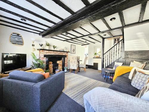 Stainburn Casa | Leaf Tree Cottage, close to Coast, Lakes and Fells