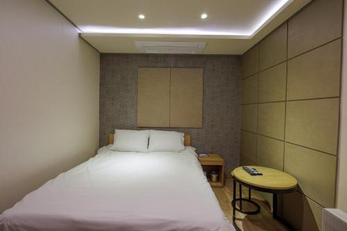 Beon 1-dong Hotel | LEBROWN Stay