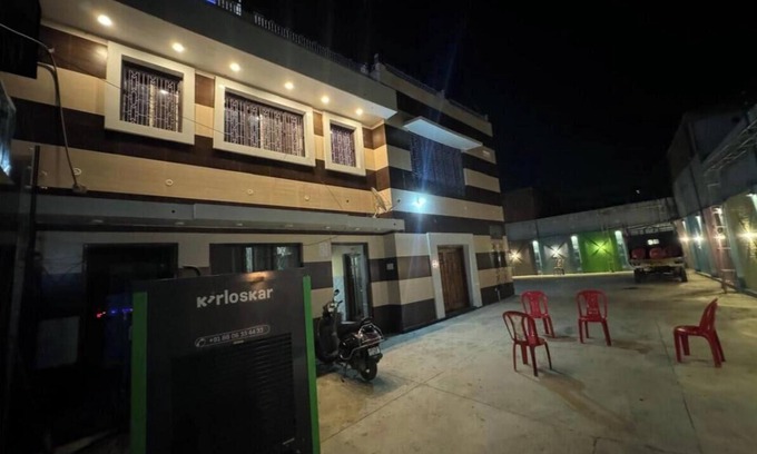 Faizabad Hotel | Leela Homestay