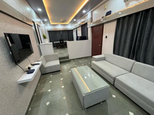 Indore Casa | Leela Homestay Indore - Tulip - 2 BHK Luxury apartment