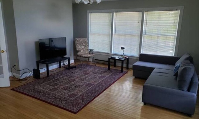 Leesburg Casa | Leesburg Spacious Home