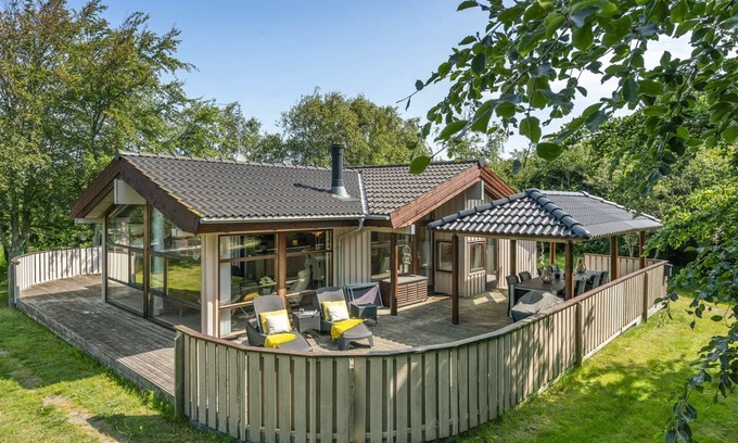 Vestero Havn Casa | "Leevi" - 150m from the sea by Interhome