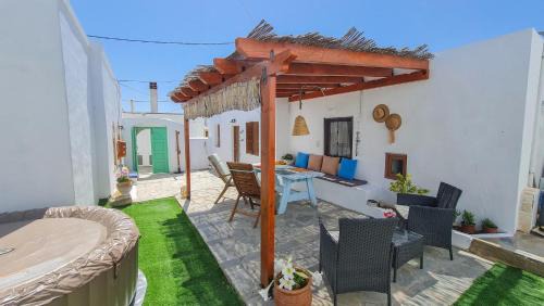 South Rhodes Casa | Lefko House