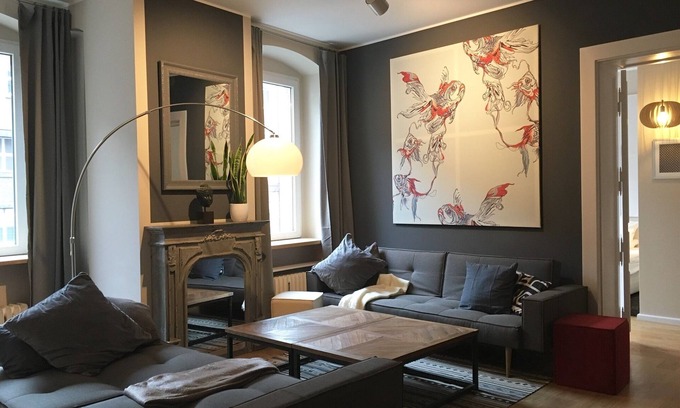 Neukoelln Apartamento | Legal 140 sqm vacation apartment for up to 10 people