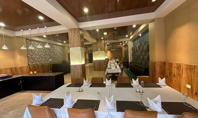 Phuntsholing Hotel | Legphel Hotel