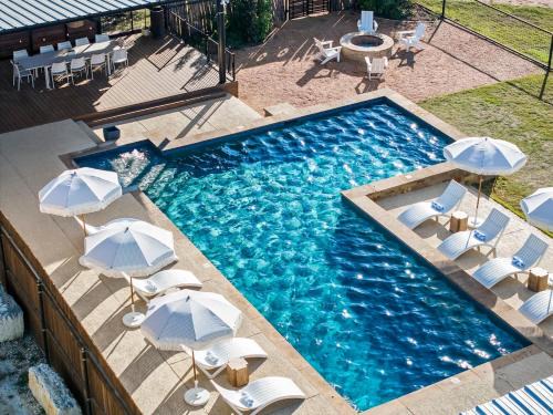 Dripping Springs Casa | Leisure Escape - TX Hill Country