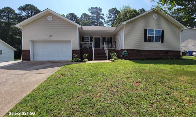 Lupton City Casa | Leisure Time is a stylish, comfy home that you will enjoy
