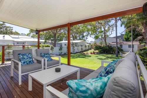 Callala Beach Casa | Lemon Drop - Short Walk to Beach