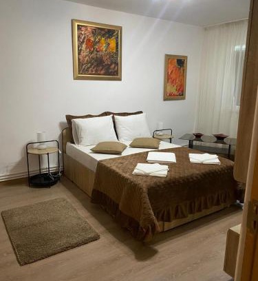 Focsani Apartamento | Lemora Apartments 2